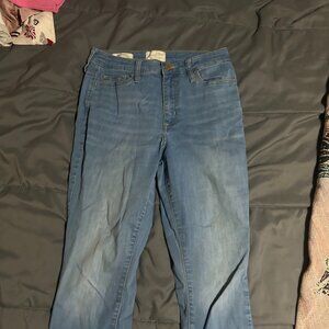 LIght blue denim skinny jeans